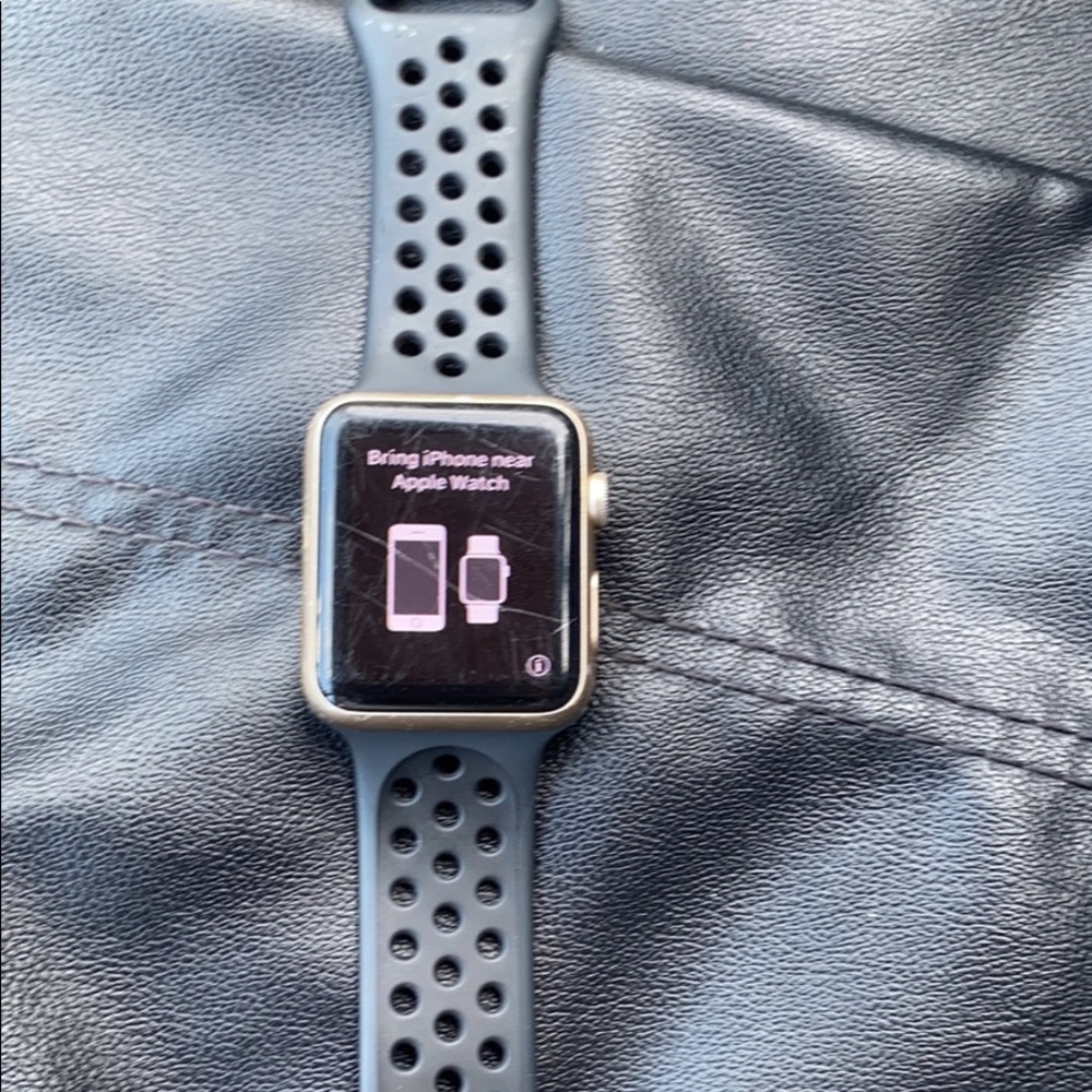 Apple Watch 1st generation 7000 series